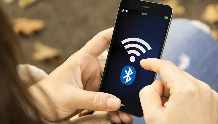 Khi dùng Bluetooth chú ý khoảng cách để tín hiệu ổn định
