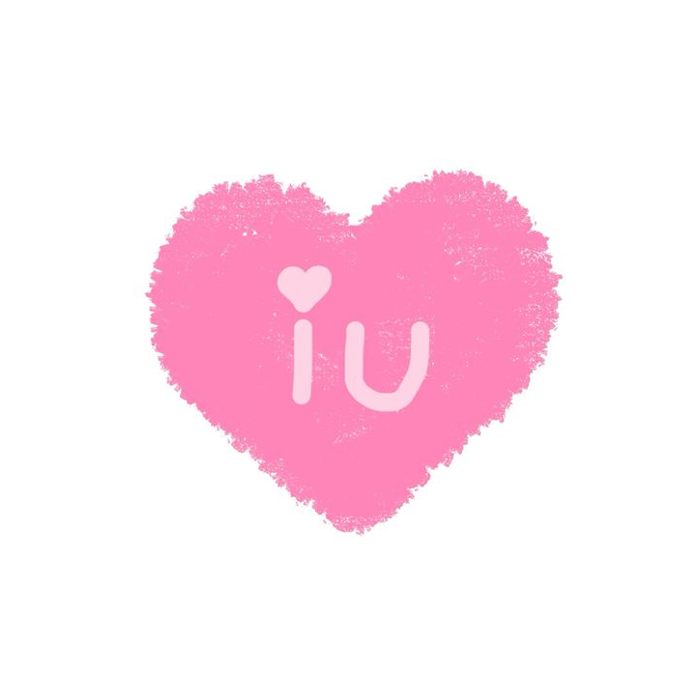ảnh trái tim và não viết chữ iu