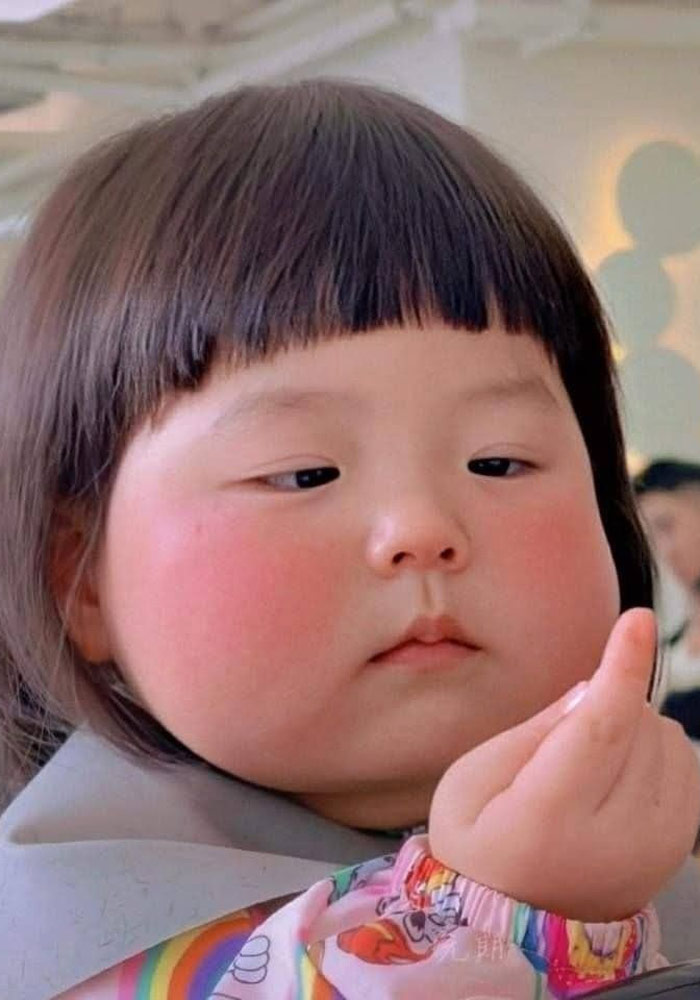 Avatar xàm vô tri ảnh nguyền rủa em bé ngốc nghếch