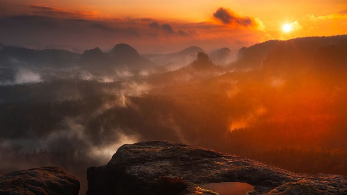 ảnh bình minh vàng