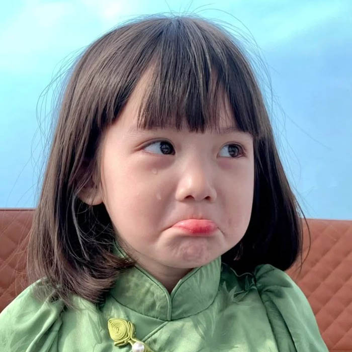 Ảnh khóc cute