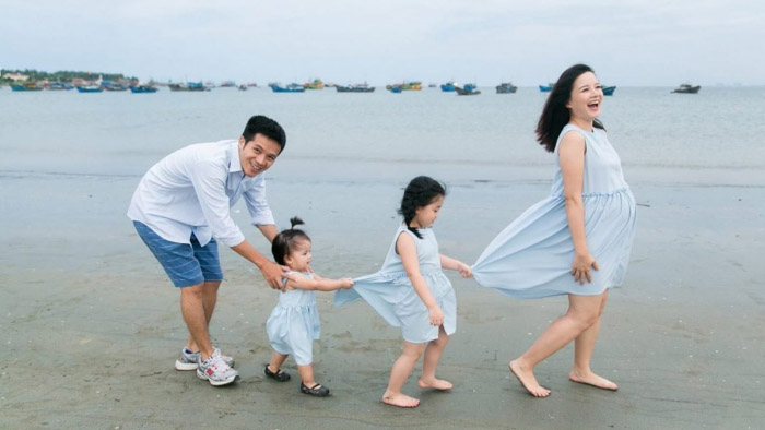 ảnh gia đình đi chơi