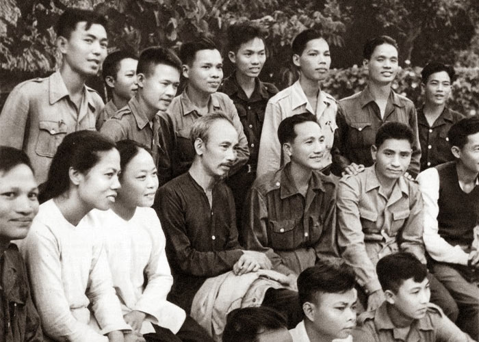 Bác Hồ trong Phủ Chủ tịch