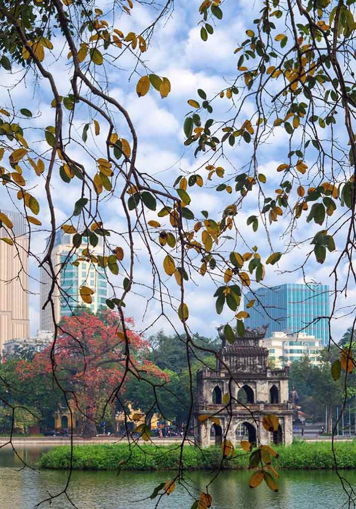 Buổi sớm mùa thu hồ gươm