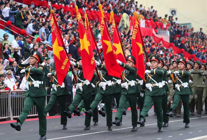 Hình ảnh diễu binh
