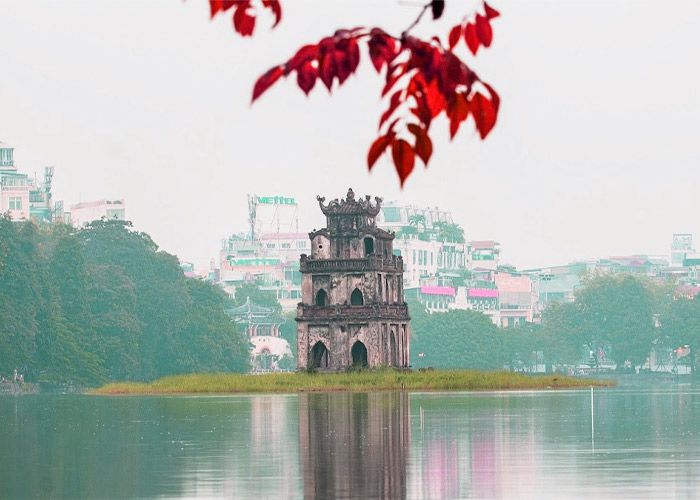 Sắc màu mùa thu hồ gươm
