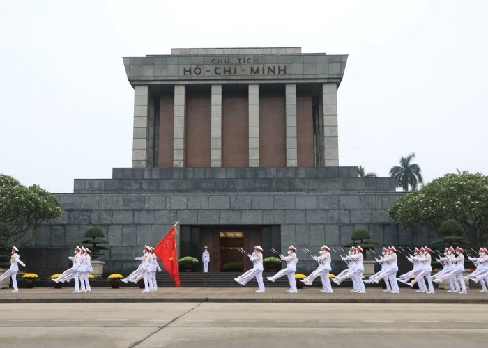 Ảnh lăng Bác Hồ toàn cảnh