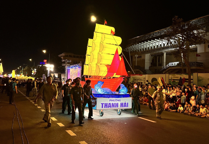 Những chiếc đèn Trung thu rực rỡ