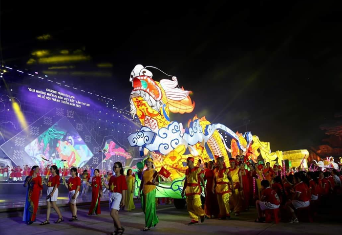 Những chiếc đèn Trung thu rực rỡ