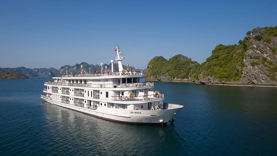 Ảnh vịnh hạ long núi đá trập trùng