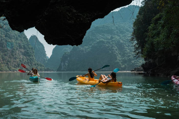 Ảnh vịnh hạ long thuyền chài
