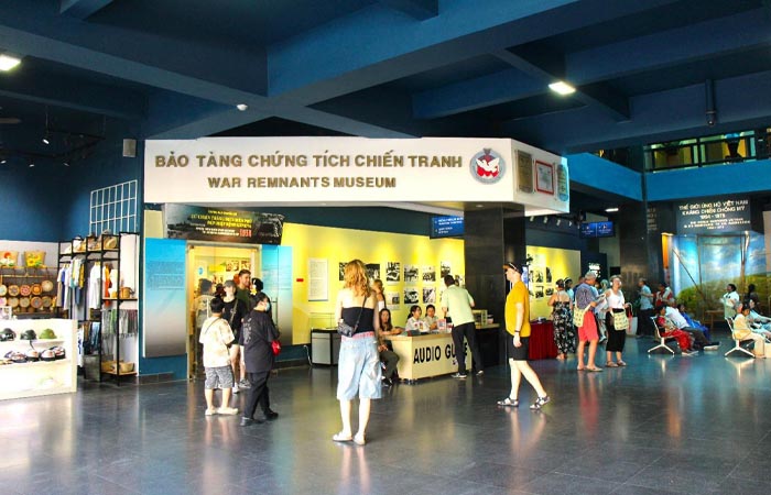 Hình ảnh của Dinh Độc Lập bên trong