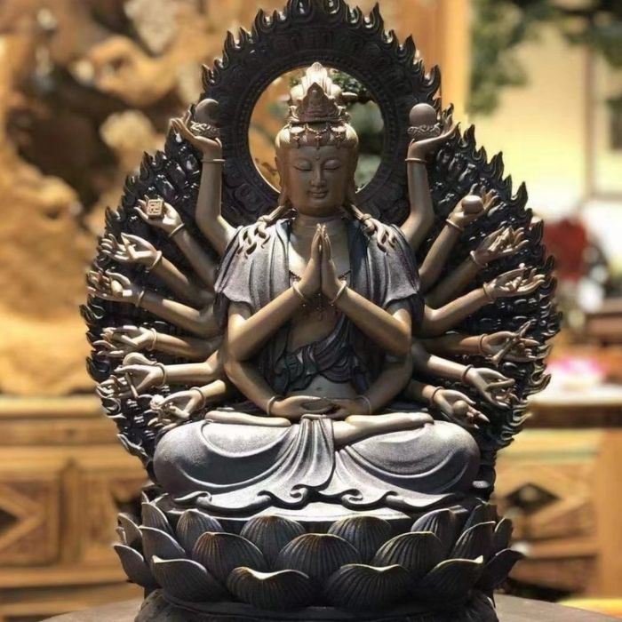 Hình ảnh Phật bình an may mắn trong phong thủy
