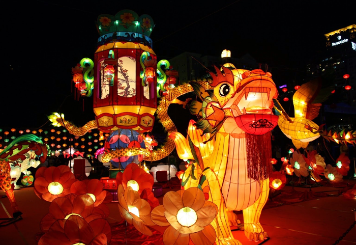 Những chiếc đèn Trung thu rực rỡ